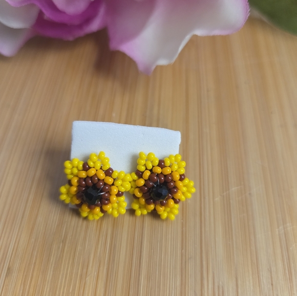 Jewelry - Artisan Handcrafted Yellow Beaded Flower Stud Earrings